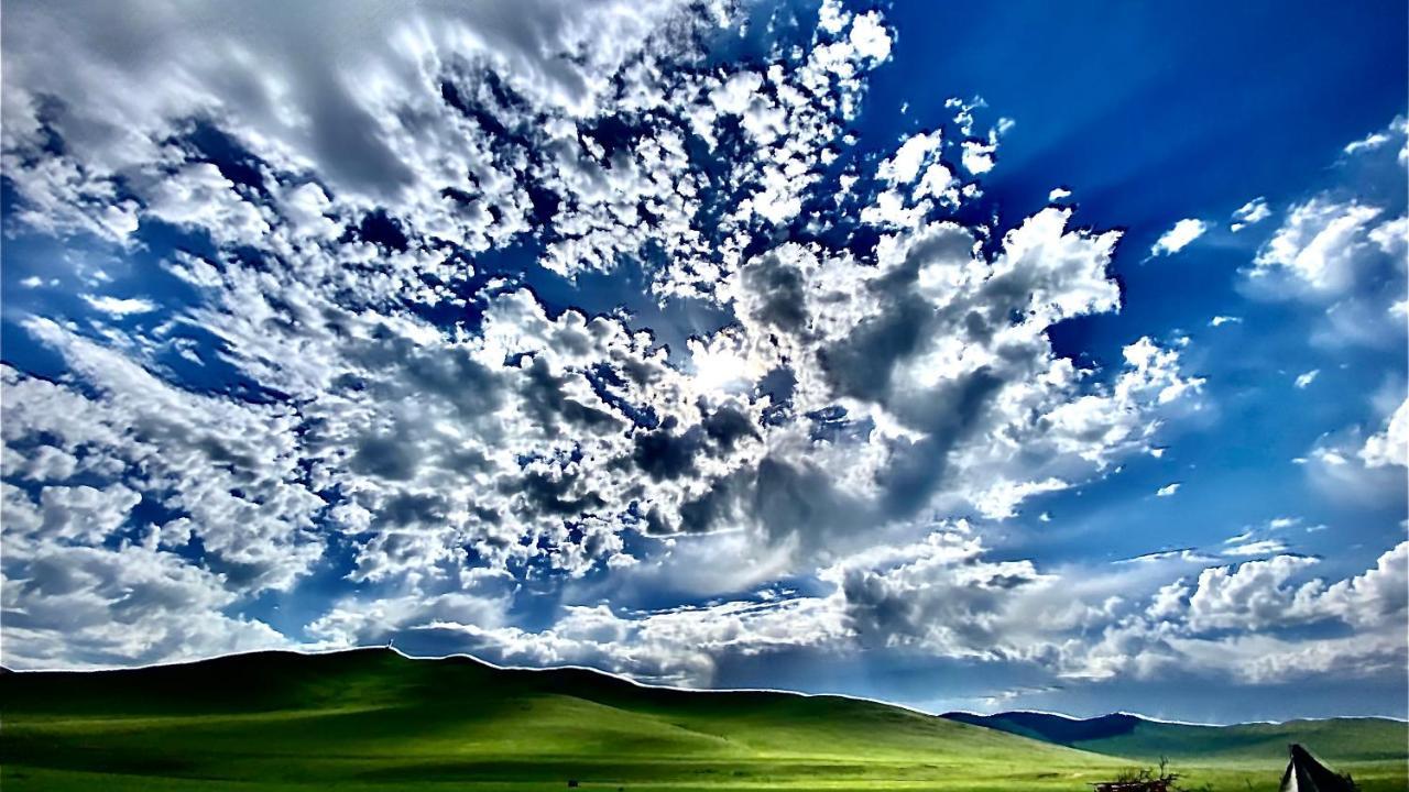 Four Season Hotel Ulaanbaatar Ngoại thất bức ảnh